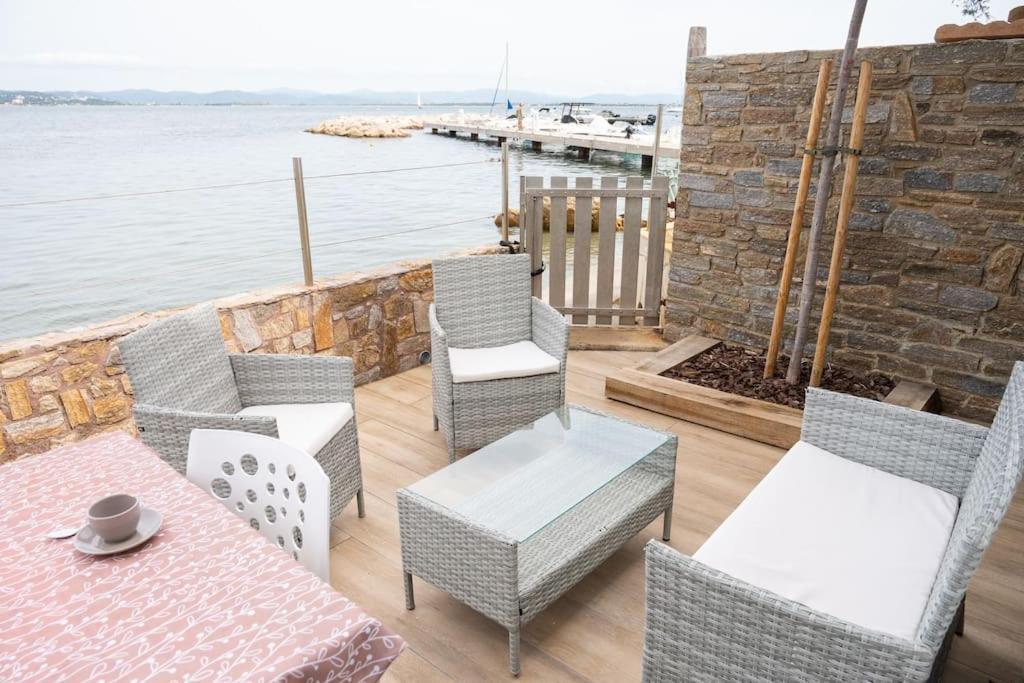 Magnifique Bord De L'eau, Terrasse, Barbecue Lesclesdenicole